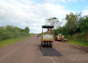 La DPV ejecuta tareas de mantenimiento en RP 4 imagen-1