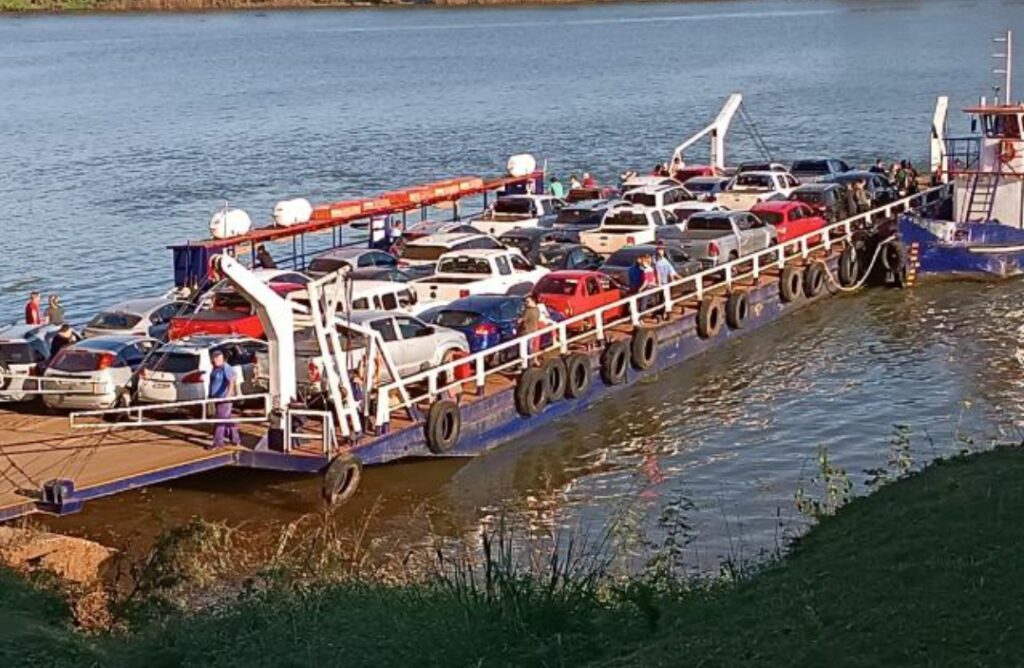 No hay paso fronterizo en San Javier debido a la crecida del Río Uruguay imagen-1