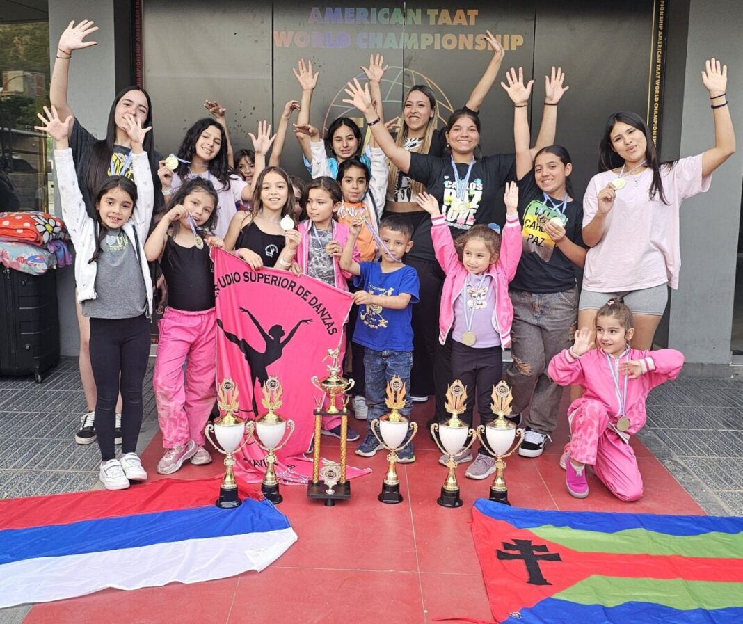 Danzarines de San Javier se destacan en el Nacional Lid de Danzas en Villa Carlos Paz, Córdoba imagen-3