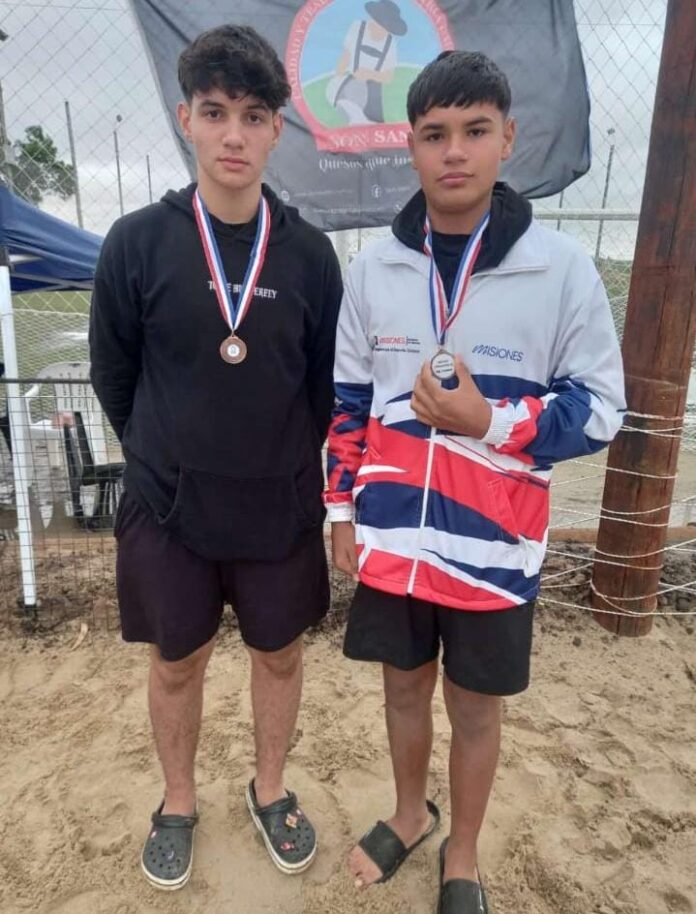 Joven de San Javier hace podio en torneo internacional de Beach Voley en Uruguay imagen-1