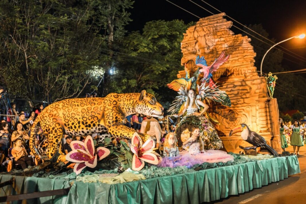 Alem volverá a brillar con la Fiesta Nacional de la Navidad Litoral imagen-1