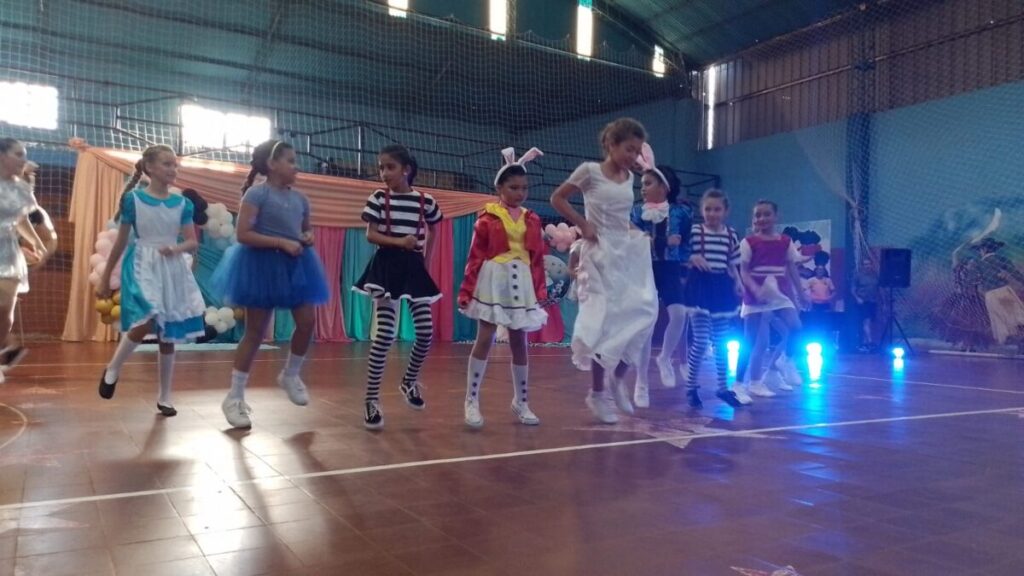 La escuela municipal de Gimnasia Aeróbica Deportiva (GAD) celebró su gala anual en San Javier imagen-3