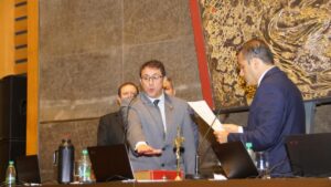 Legislatura Provincial, en sesión especial Oscar Herrera Ahuad fue reelecto para presidir el parlamento imagen-1