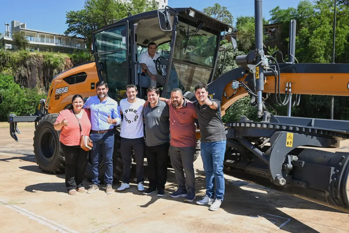 La Municipalidad de San Javier adquiere su tercera máquina vial durante la gestión de Matías Vílchez imagen-6