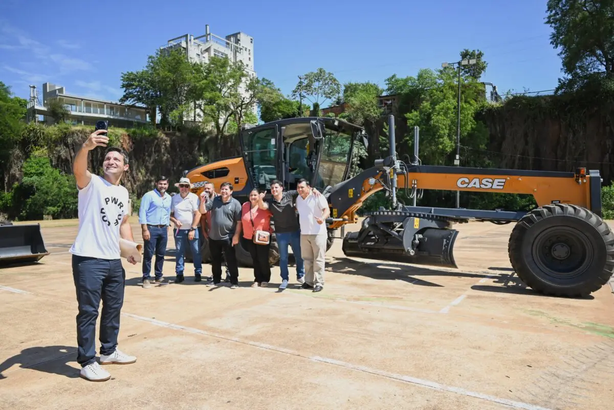 La Municipalidad de San Javier adquiere su tercera máquina vial durante la gestión de Matías Vílchez imagen-3