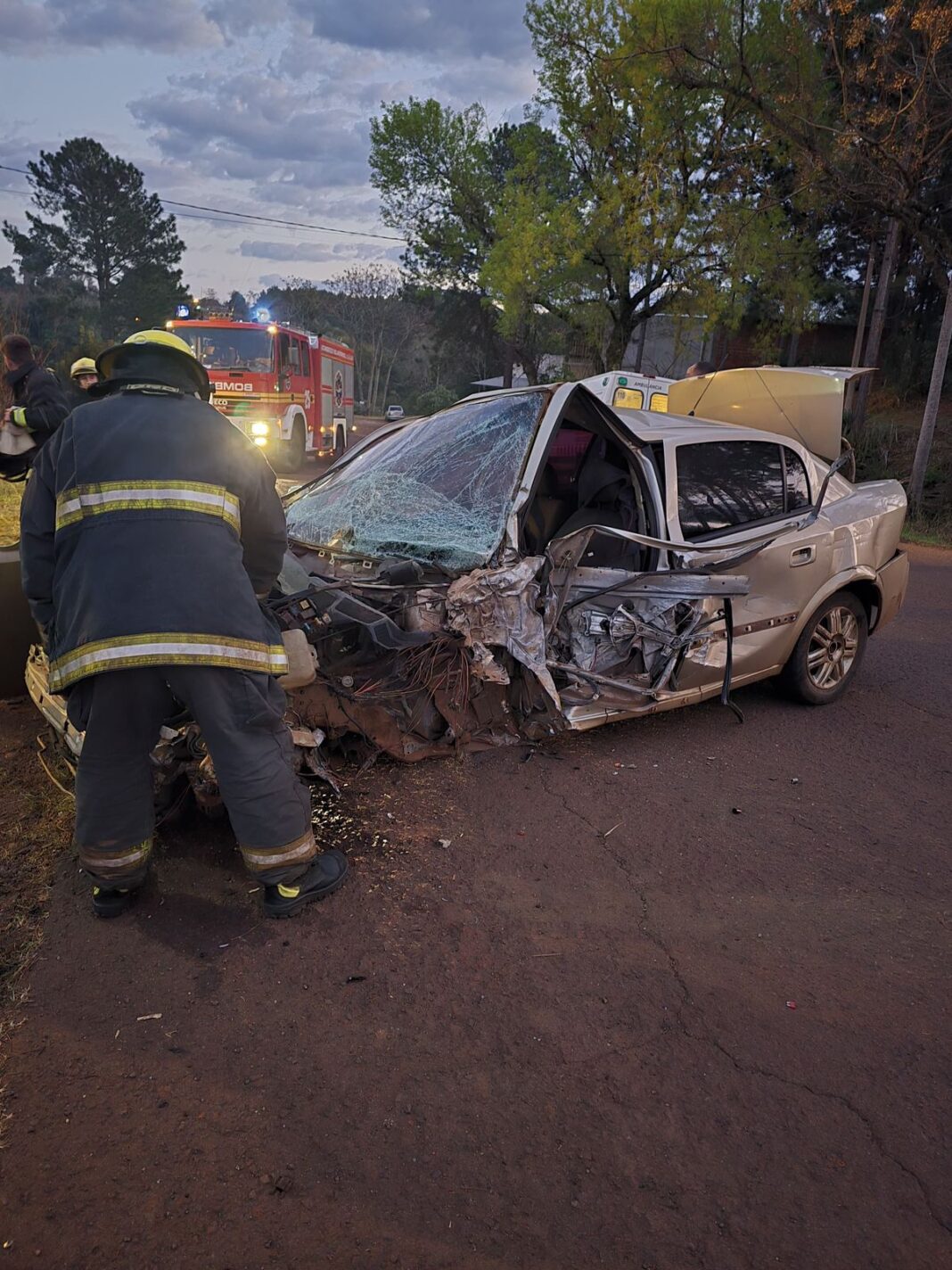 Colisión fatal en Ruta Provincial 4: un hombre perdió la vida en el km 40, en Leandro N. Alem imagen-5