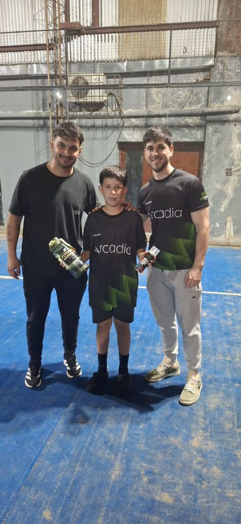 Pádel la dupla integrada por Joaquín Espindola y Mauro Lovera ganaron este fin de semana en Complejo Dido´s 10 Pádel la dupla integrada por Joaquín Espindola y Mauro Lovera ganaron este fin de semana en Complejo Dido´s imagen-9