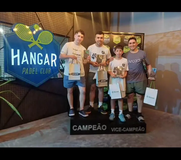 El pádel de san Javier trasciende fronteras y pisa fuerte en la región imagen-19