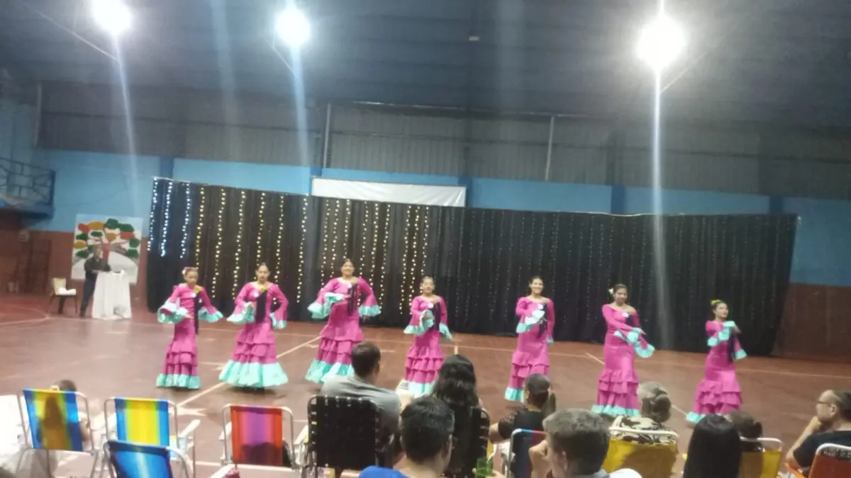 El Estudio Superior de Danzas de la Profesora Tamara Esquivel celebró 10 años con su gala anual. 6 El Estudio Superior de Danzas de la Profesora Tamara Esquivel celebró 10 años con su gala anual. imagen-5