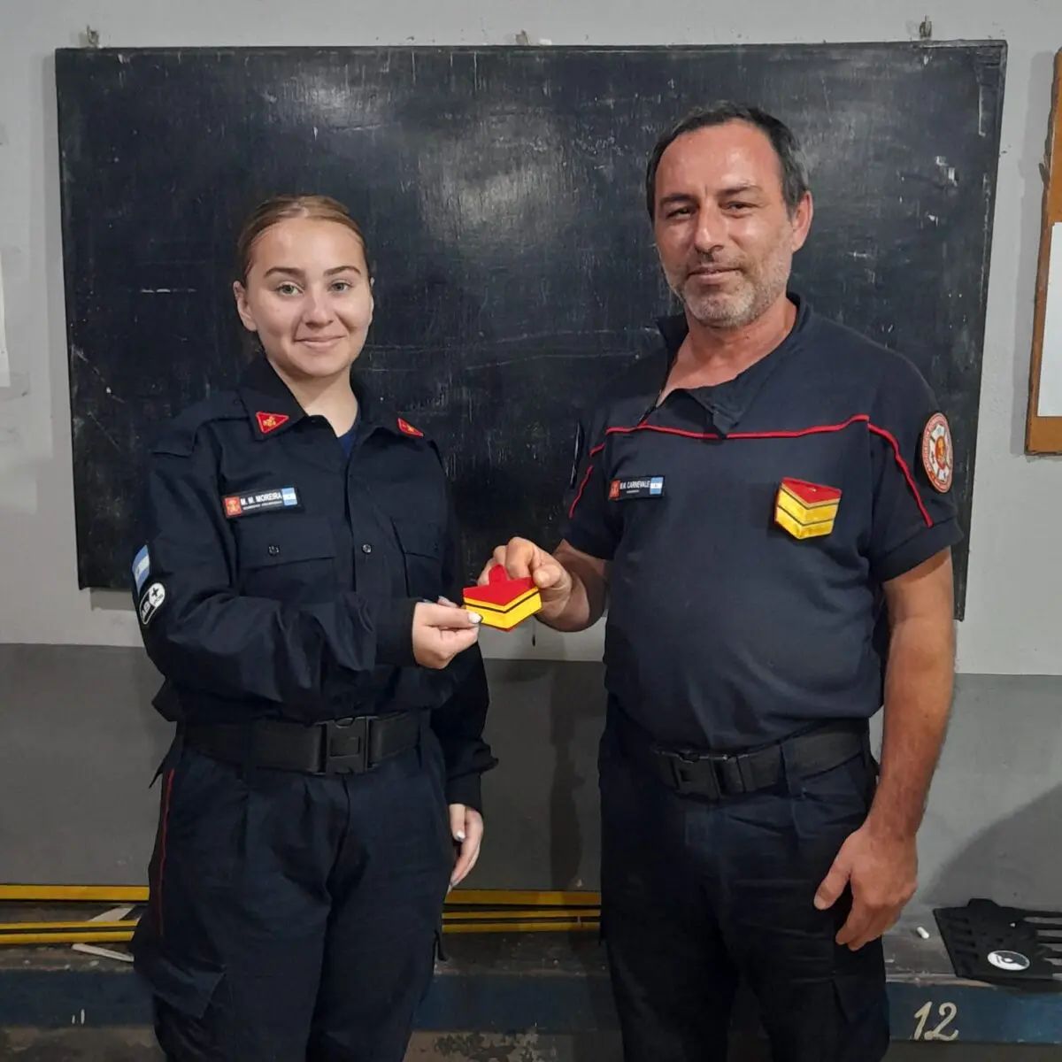 El cuartel de Bomberos Voluntarios de San Javier cuenta con dos nuevos sub oficiales en sus filas. imagen-3