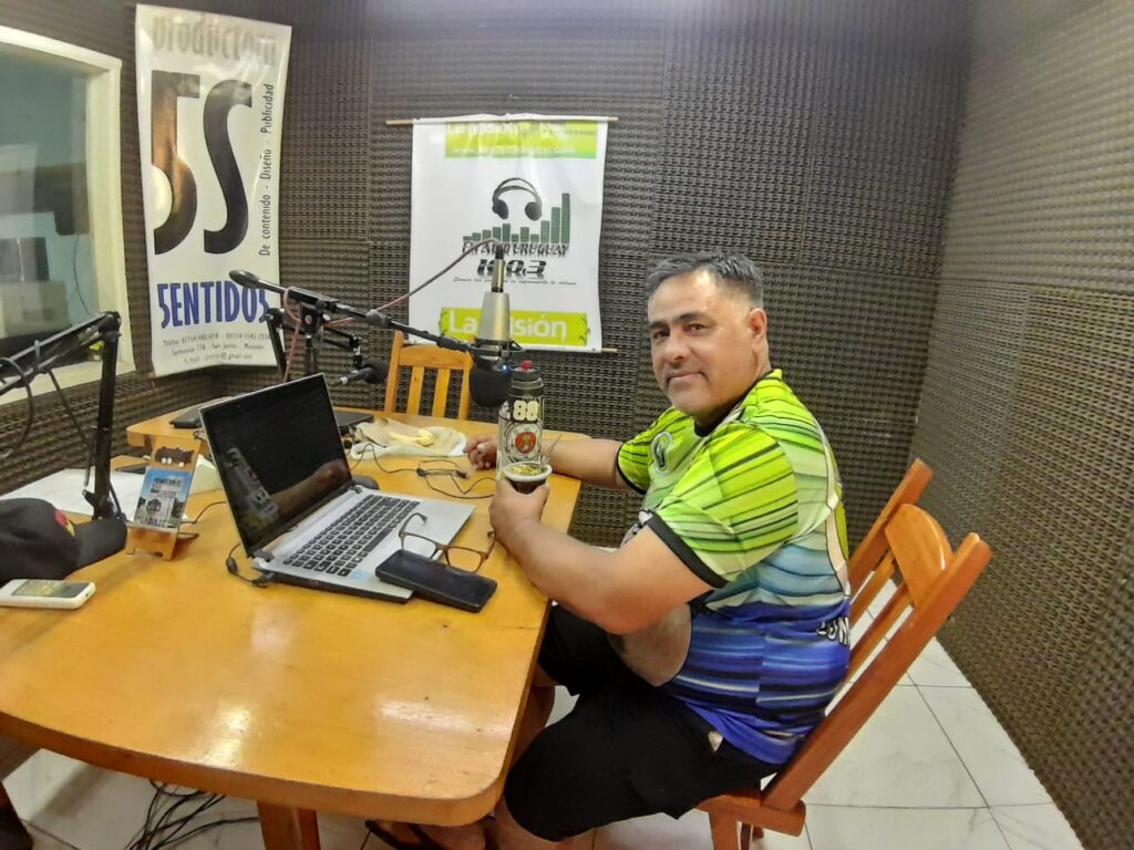 #ModoCarnaval Caprichosos do Samba y un homenaje a "El Mensú" 2 #ModoCarnaval Caprichosos do Samba y un homenaje a "El Mensú" imagen-1