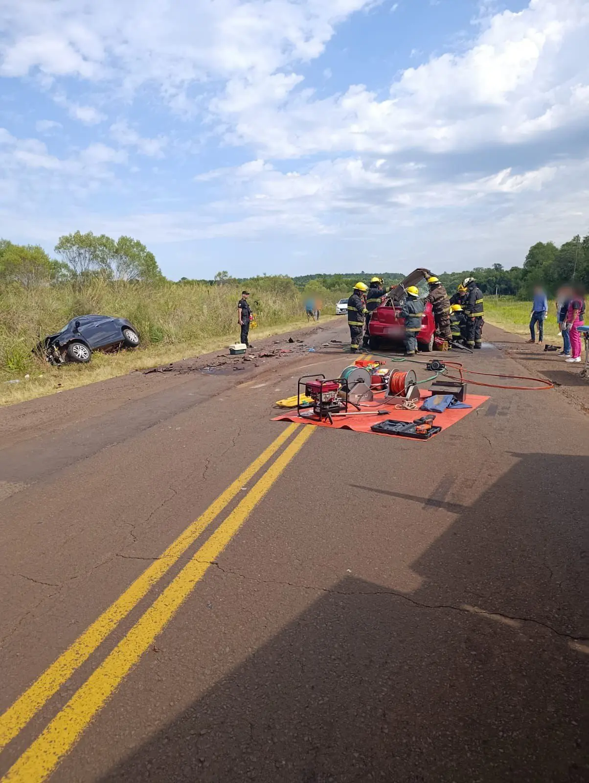 Identifican a las personas involucradas en accidente de tránsito imagen-6