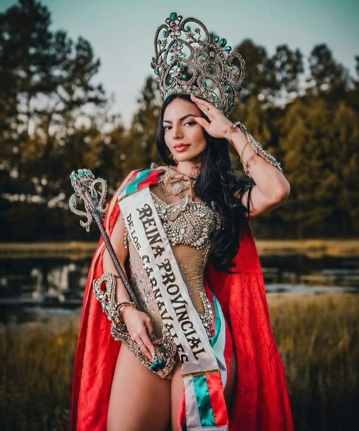 #ModoCarnaval En San Ignacio todo listo para el último show del año 2 #ModoCarnaval En San Ignacio todo listo para el último show del año imagen-1