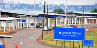 Intervienen la Aduana de Posadas por presuntas coimas y contrabando La Misión Digital imagen-5