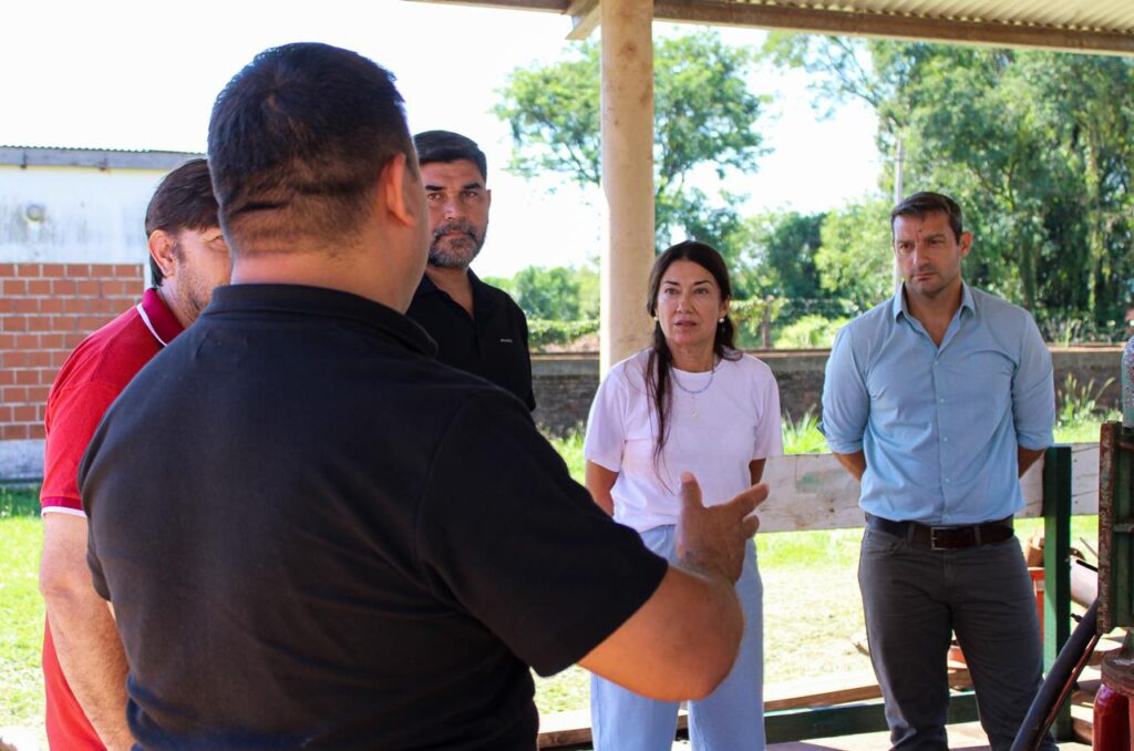 La ministra Liliana Rodríguez destacó el trabajo de la cooperativa local en San Javier 2 La ministra Liliana Rodríguez destacó el trabajo de la cooperativa local en San Javier imagen-1