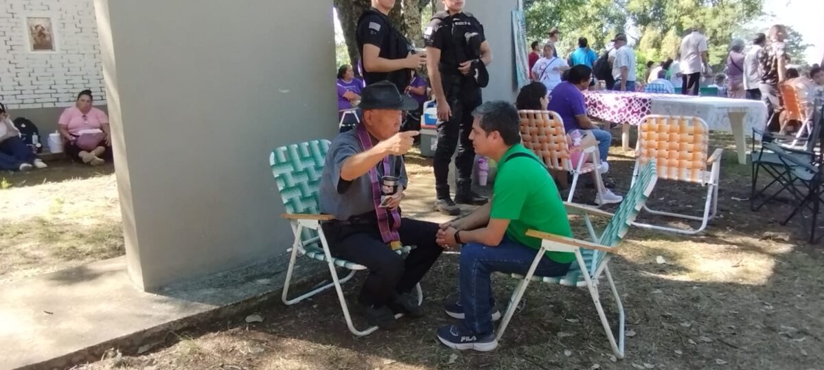 Multitudinaria muestra de fe en el Cerro Monje: “No es turismo, es promesa” 6 Multitudinaria muestra de fe en el Cerro Monje: “No es turismo, es promesa” imagen-5