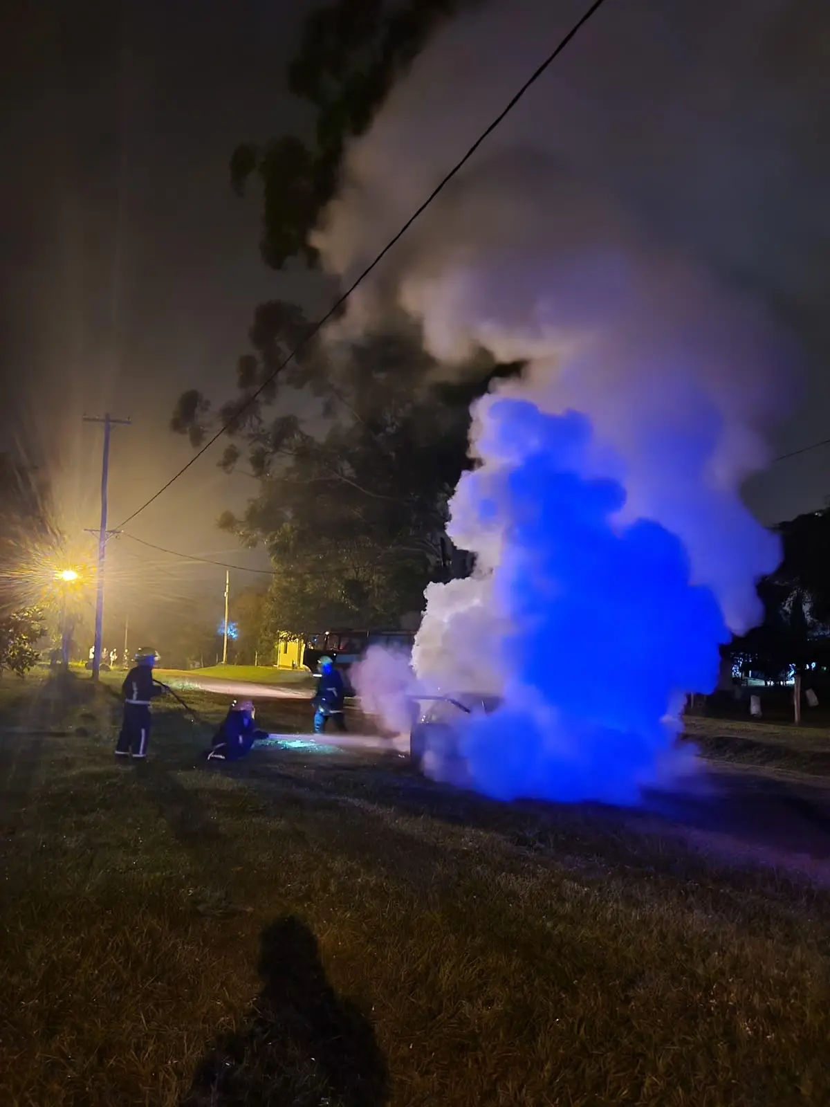 Iba conduciendo cuando su auto comenzó a prenderse fuego en San Javier imagen-1