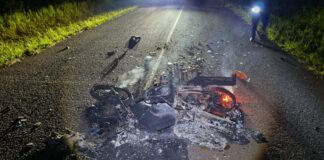 Permanece internado con riesgo de vida el motociclista lesionado en Mojón Grande La Misión Digital imagen-7
